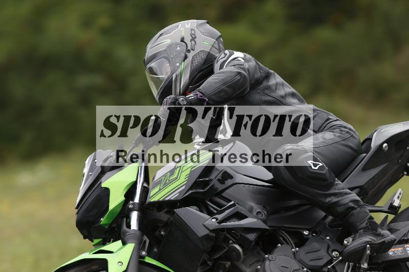 Archiv-2025/37 28.07.2025 Dunlop Ride und Test Day ADR/Einsteiger gruen/6